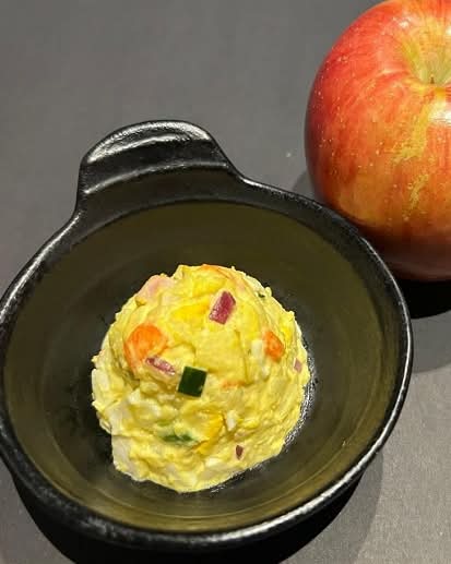 Apple, Egg & Potato Salad 苹果土豆蛋沙律